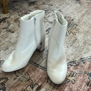 Elegant White Ankle Boots